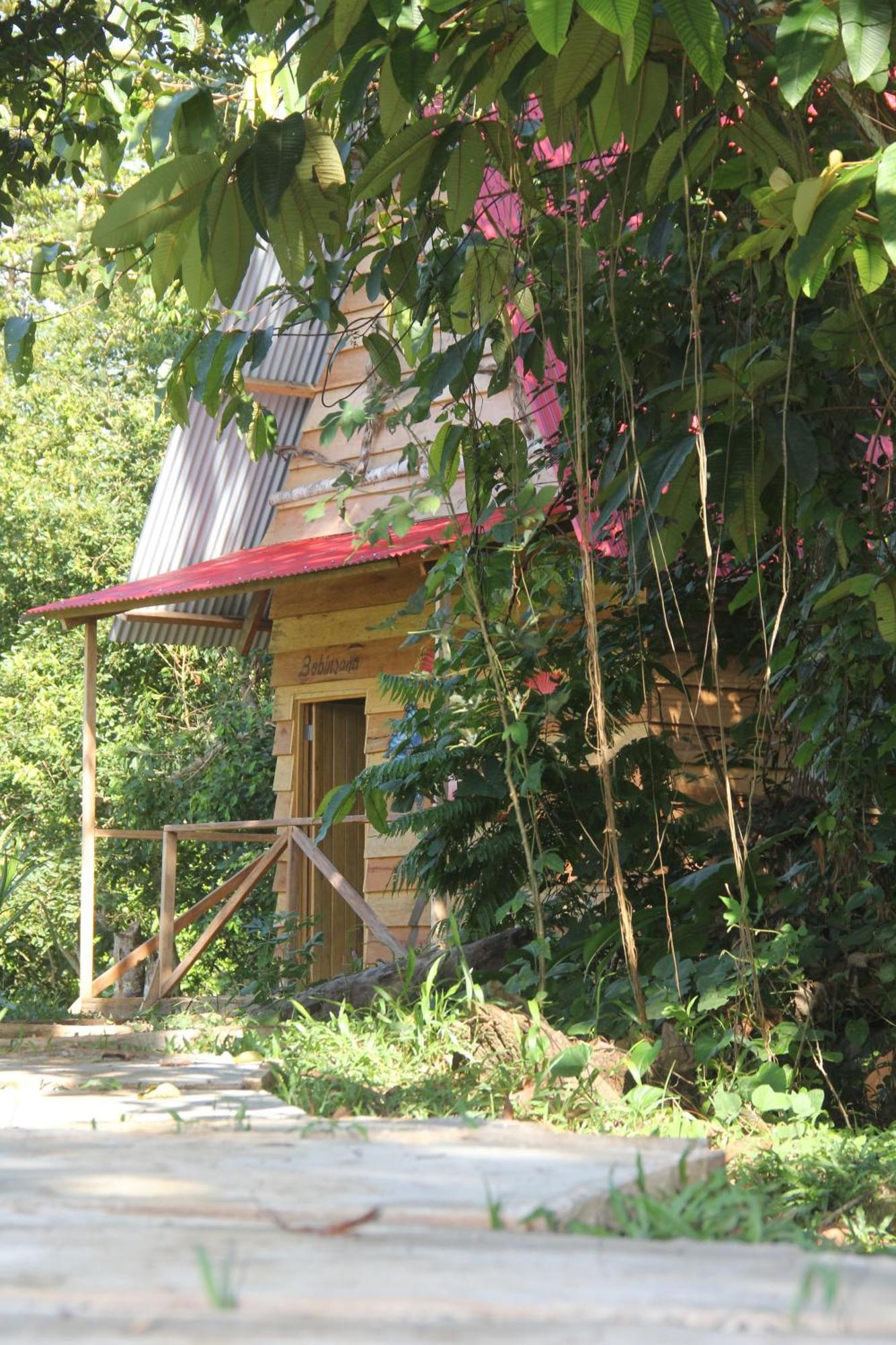 Purachata Ecolodge Iquitos Exterior photo